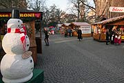 Christkindlmarkt mit Schneemann (Foto: MartiN Schmitz)